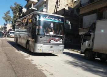 Gelên Helebê diçe Efrînê