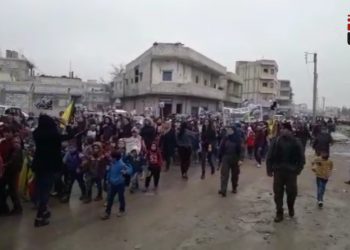 Em pêşerojin, pêşerojê nekûjin