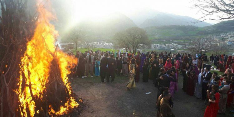 Newroz jî hemû Rojhelatê Kurdistan hat pîroz kirin