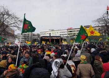 Bi rihê berxwedana Efrîn Newroz li Elmanya