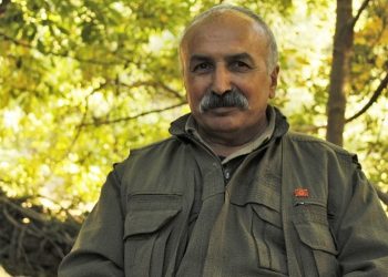 Karasû: Zext û zordariya li zindana Îmraliyê zêde bûye