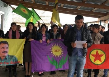 Ciwanên kurd li Rusyayê tecrîda li ser Rêber Ocalan û dagirkirna Efrîn şermezarkirin