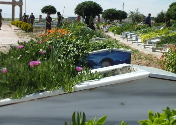 Şervanên YPG’ê û YPJ’ê şehîdêd Qereçoxê bibîranîn