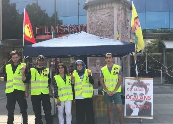 Ciwanên Azad li Swêdê ji bo boykotkirina Tirkiyeyê çalakî li dar xistin