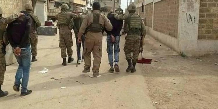 Çete li Efrînê ciwanan neçarî dayîna xwînê dike