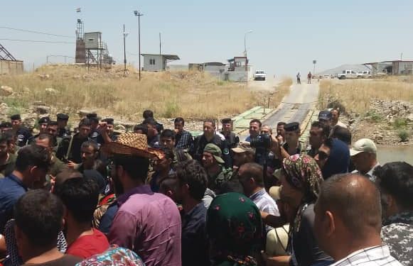 Ji ber astengiyên rayedarên Başûr meşa ciwanan hate bi dawî kirin