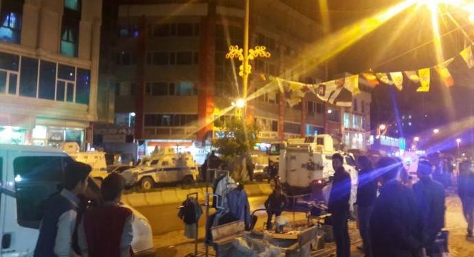 Polîsên Tirk 2 ciwan binçav kirin