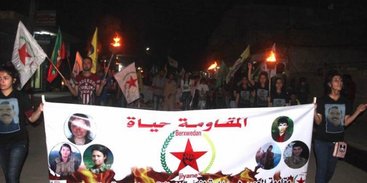 Ciwanan li dijî dagirkeriya Efrînê meşek li dar xistin