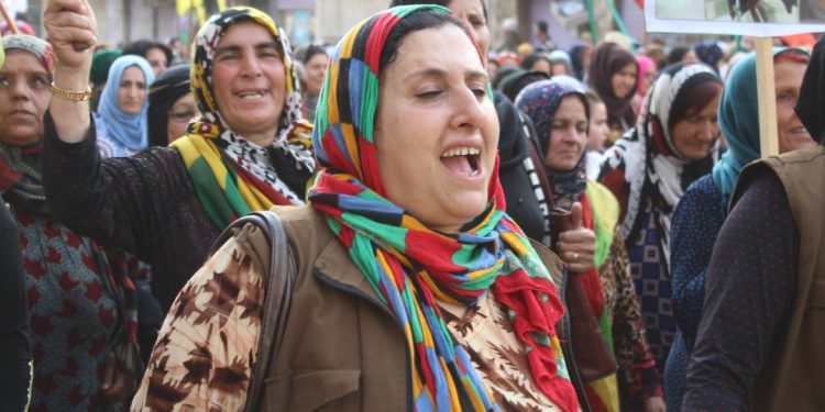 Gelê Qamişlo li hember dagirkeriya Tirk daketin qadan