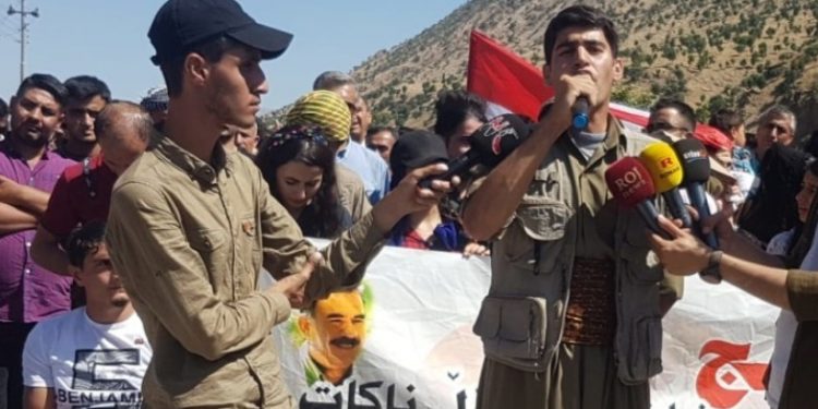 Gelê Başûr li Qendîlê banga berxwedanê kirin