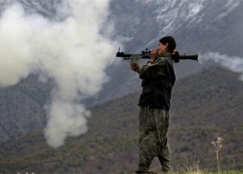 Li dijî wesayîta leşkerî çalakÎ, herî kêm 2 leşker hatin kuştin