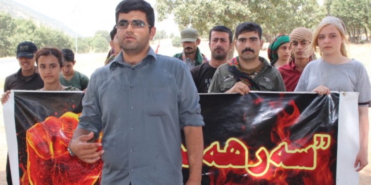 Çalagerên Mertalên Zindî piştgirî dan çalakiya ciwanên Rojava