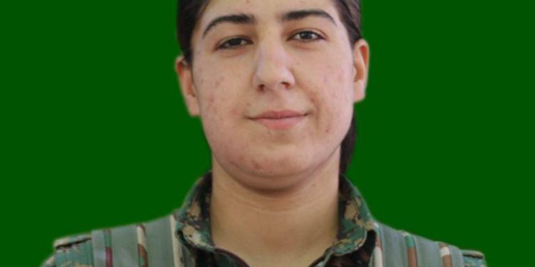 Şehîd kanî Deniz li Helebçe hat bibîranîn