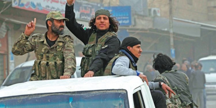 Artêşa Tirk û çeteyên wê li Efrînê 11 ciwan bi giştî 22 welatî revandin