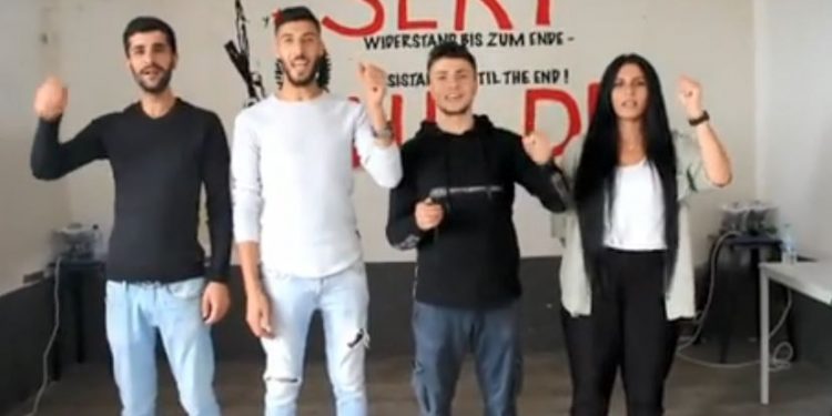 Bangawaziya ciwana li Dortmundê ji bo meşa dîrej