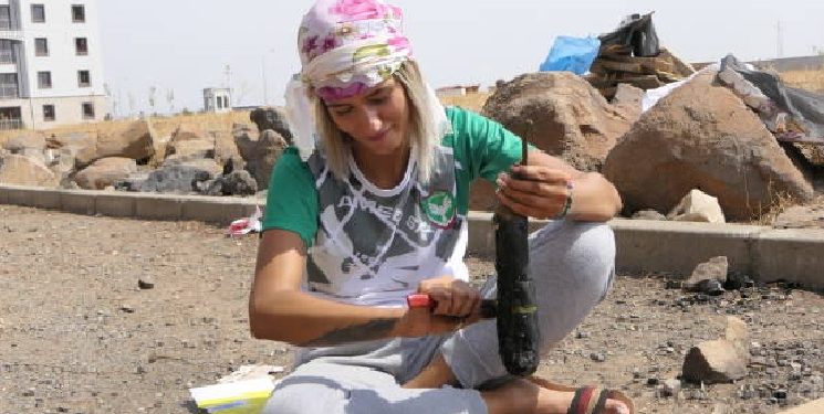 Jinên li Amedê dest bi amadekariya zivistanê kirin