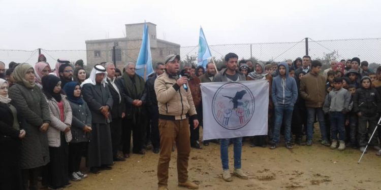 Di roja duyemîn de kona nobedê yê Mînbîc’ê bi tevli bûna gel didome