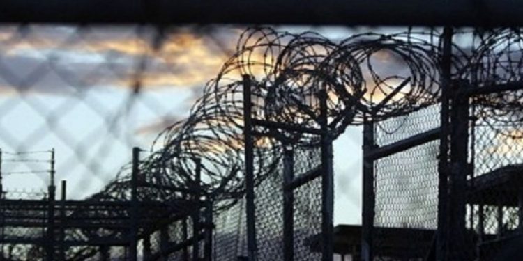 Li Rojhilat zextên li ser aktîvîstan naqede; 12 aktîvîst hatin binçavkirin