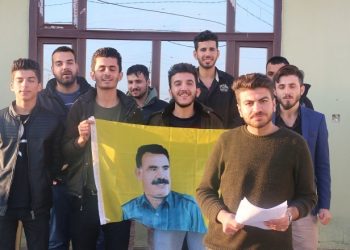Ciwanên Kerkuk’ê li dijî tecrîda li ser Rêberê Gelan çalakî li dar xistin