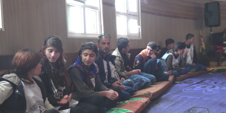 Çalakiya greva birçîbûnê yê Şengalê Ciwan dewr girtin