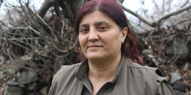 Besê Erzîncan: “Jina azad navenda jiyanê ye”