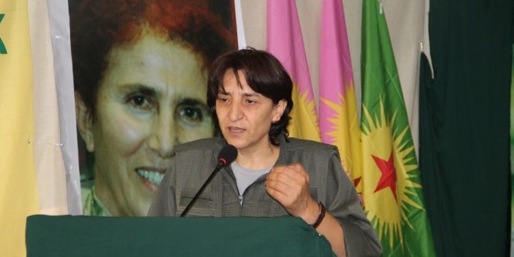 Sozdar Avesta: “Helwesta hevrê Leyla Guven helwestekî birûmet û hêja ye”