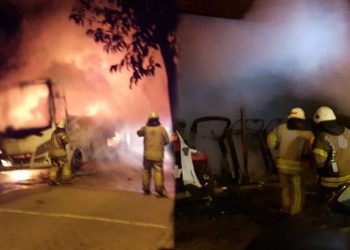 Şewatên sedem nediyar didomin: “Mîdîbûsek û febrîqeyek şewîtî”