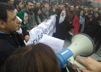 Li Sancaktepe polêsên dagirker êrîşa meşê kir, gel derb kirin!