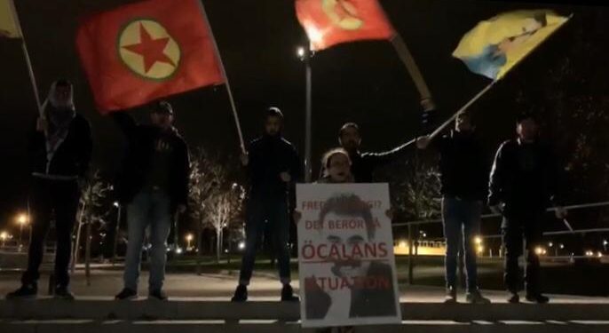 Ciwanên Swêd’ê li dijî tecrîdê çalakî li dar xistin