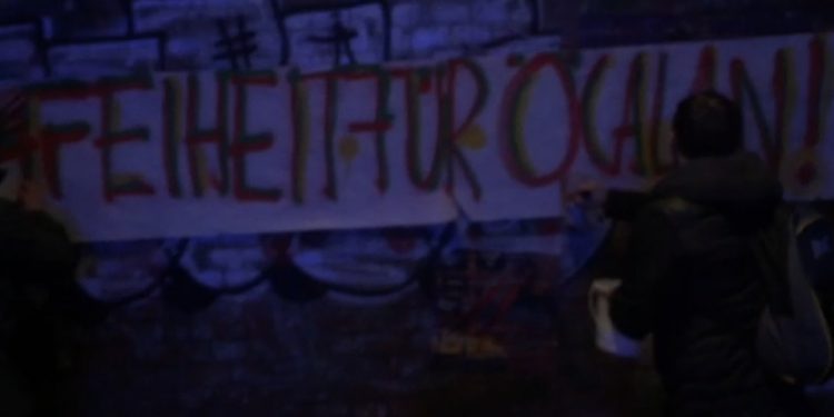 Ciwanên Kurd li Hamburg’ê li dijî tecrîdê çalakî li dar xistin