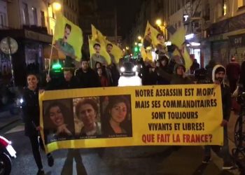 Tevgera Ciwanên Şoreşger li Parîs’ê li dijî tecrîdê meşiyan