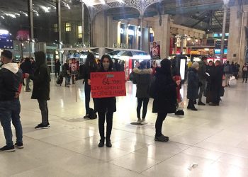 Ciwanan li Garê du Nord’da ya Parîsê çalakî li darxistin