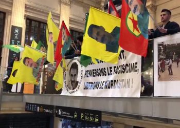 Ciwanên Şoreşger li Fransa’yê tecrîd protesto kirin