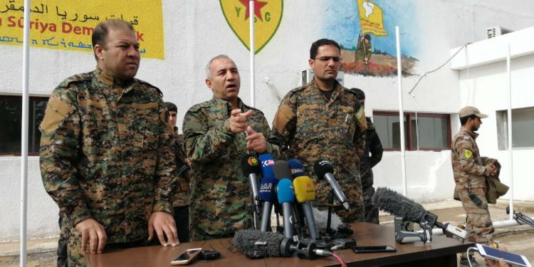 LEZGÎN- Fermandarê QSD’ê Firat Çiya: “Me DAIŞ dorpêç kiriye û di demê nêz de agahiyên mizgîniyê bidin”