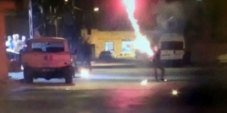 Ciwanên Kurd li Îzmîr’ê li dijî tecrîdê derketin qadan!