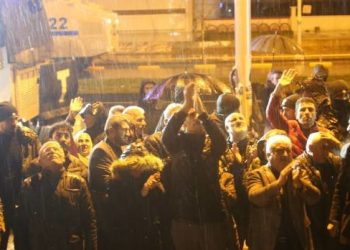 Çalakiyên li ber mala Leyla Guven didomin