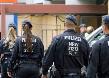 Li Elmanya polêsan avêtin li ser saziyên Kurd- NÛ BÛ