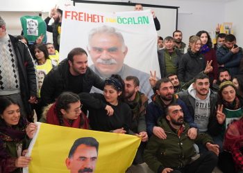 Çalakvanên meşa dirêj a Ewrûpa: “Em ê bi tevlî şaxa enternasyonalîstan bibin û meşa xwe bidomînin”