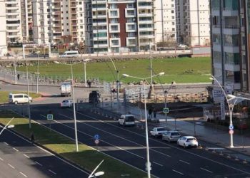 Çalakiya Amed’ê qediya lê dorpêça ber mala Leyla Guven hêj jî didome!