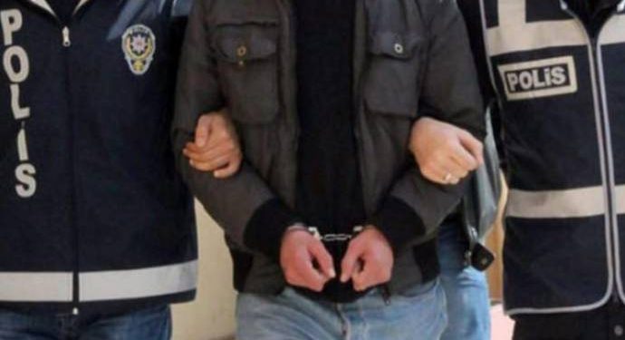 Li Îzmîr’ê 13 welatî hatin binçavkirin