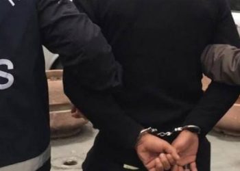 3 Kesên ku dekên hilbijartinê ya AKP’ê derxistin holê hatin binçavkirin