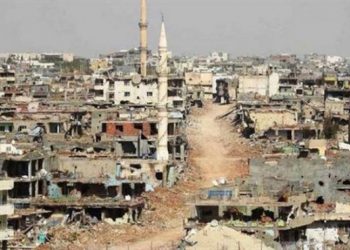 Di doza Nisêbînê de diruşmên “Bijî berxwedana zindanan”