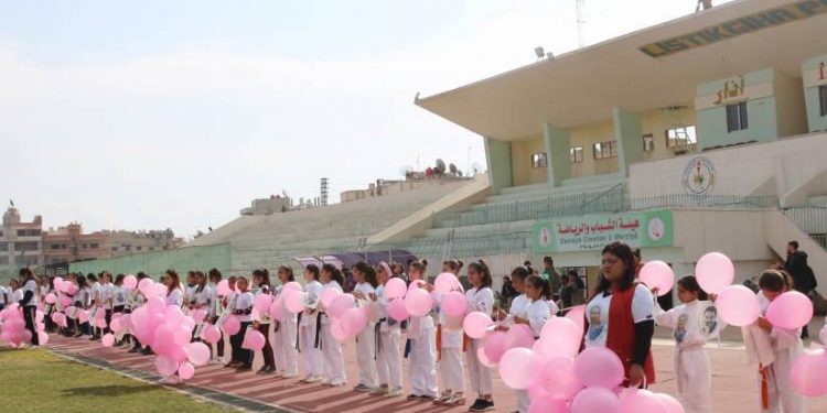 Desteya Ciwanên Werzîşê piştgirî dan Leyla Guven