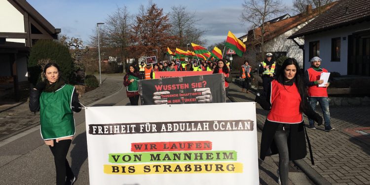 Meşa Dirêj a ber bi Strasbourg’ê ve di roja xwe ya duyem de destpêkir