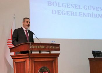 Li Tirkiye cara yekem: MÎT, ji Rektoran re konferans da!