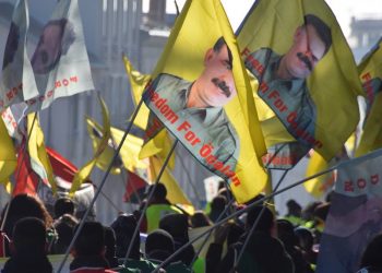 Meşa Dirêj a Ciwanên Kurd û Enternasyonalan didome!