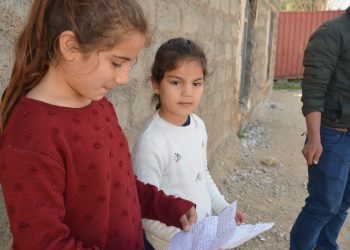 “Zarokên Penaber Name Ji Bo Rêberê Xwe Nivîsandin”