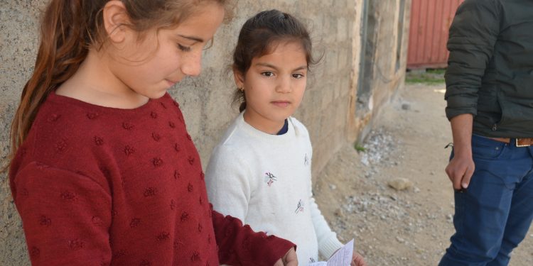 “Zarokên Penaber Name Ji Bo Rêberê Xwe Nivîsandin”