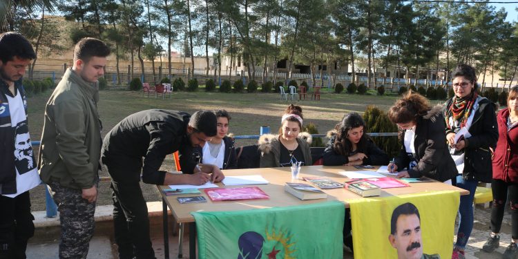 Li Til Temir’ê Jinên Ciwan ji Rêberê Gelan re sedan name nivîsandin