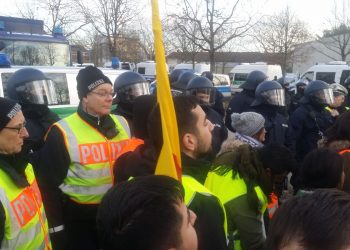 LEZGÎN- Polêsên Alman êrîşa meşa dirêj kir, ciwanan binçav kir!-NÛ BÛ